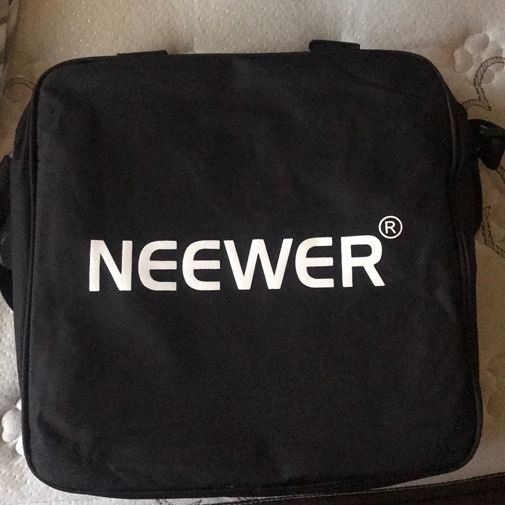 LED Ring Light with Stand! - Picture 3 of 3